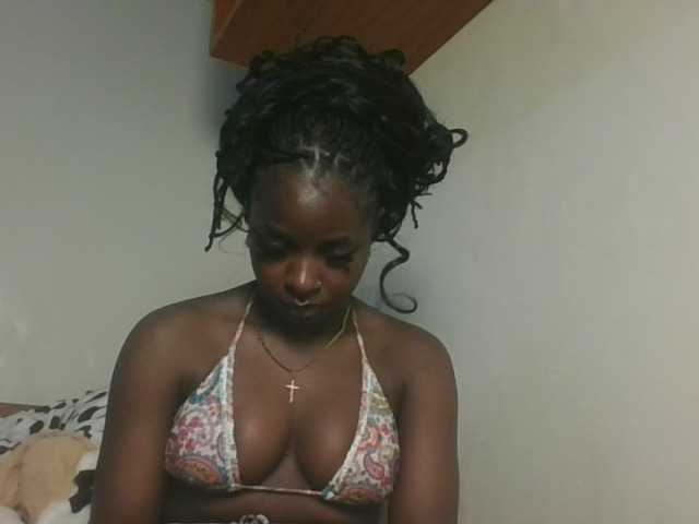 Sexykitten1 webcam