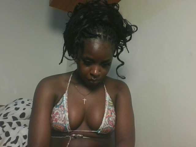 Sexykitten1 webcam