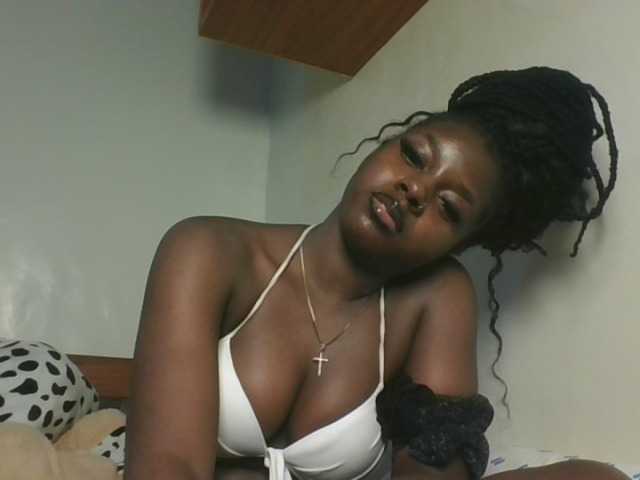 Sexykitten1 webcam