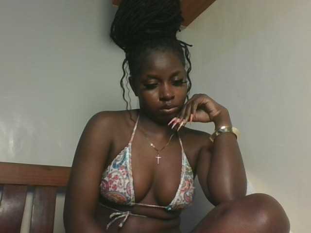 Sexykitten1 webcam