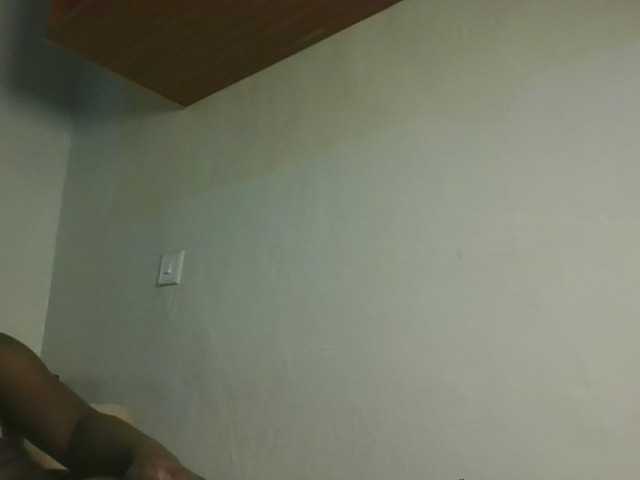 Sexykitten1 live cam on BongaCams