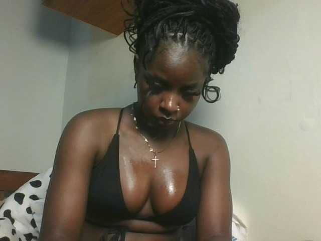 Sexykitten1 webcam