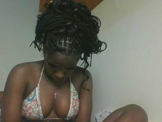 Sexykitten1 webcam