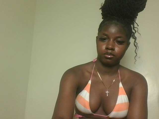Sexykitten1 webcam