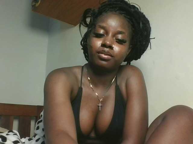 Sexykitten1 webcam