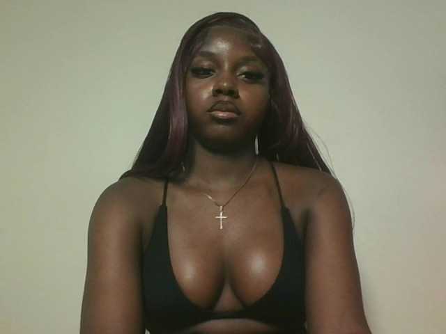 Sexykitten1 webcam