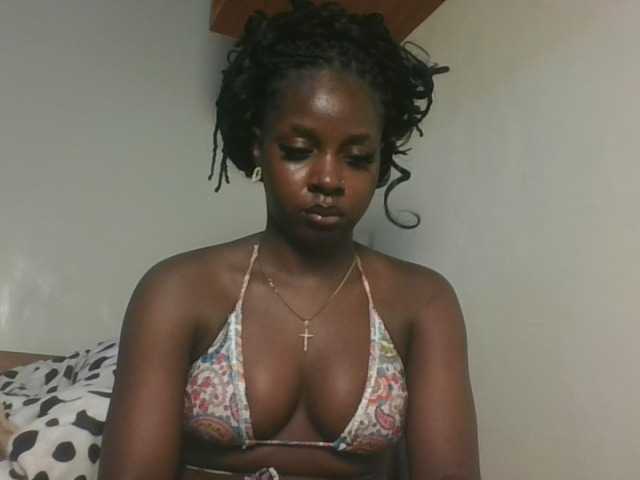 Sexykitten1 webcam