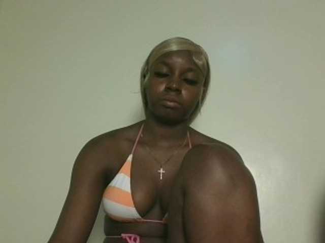 Sexykitten1 webcam