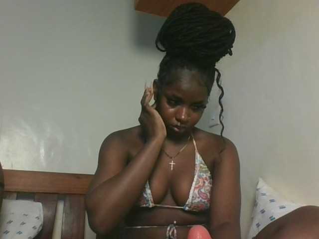 Sexykitten1 webcam