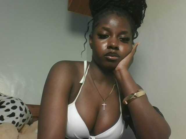 Sexykitten1 webcam