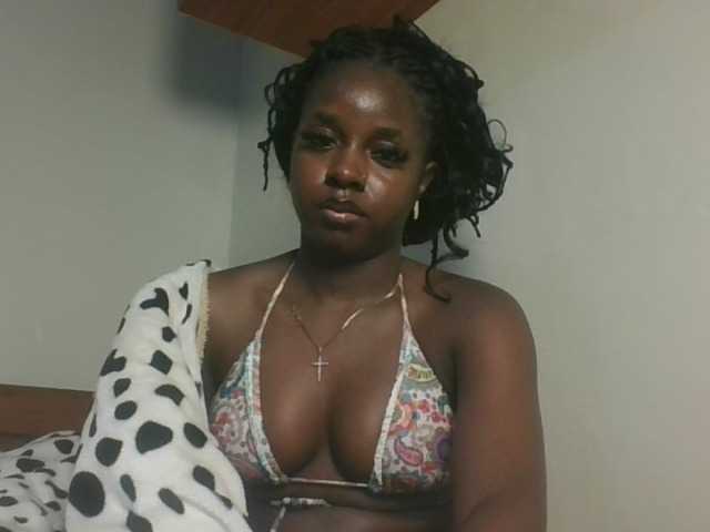 Sexykitten1 webcam
