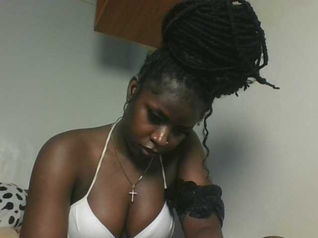 Sexykitten1 webcam