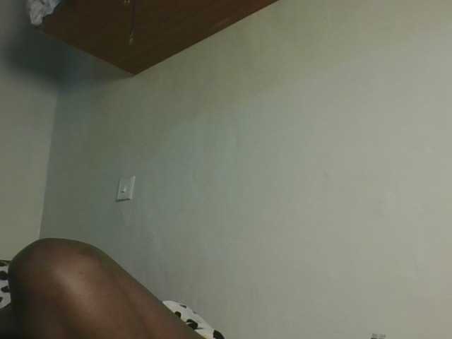 Sexykitten1 live cam on BongaCams
