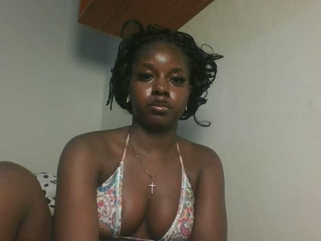 Sexykitten1 webcam
