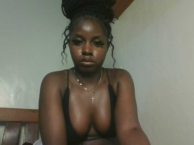 Sexykitten1 webcam