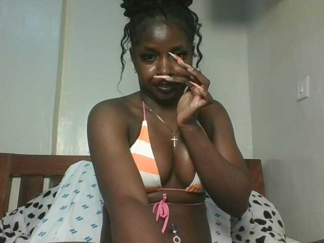 Sexykitten1 webcam