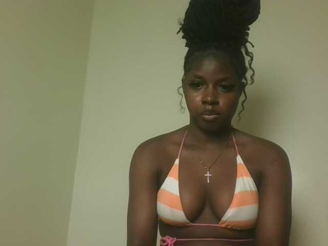 Sexykitten1 webcam