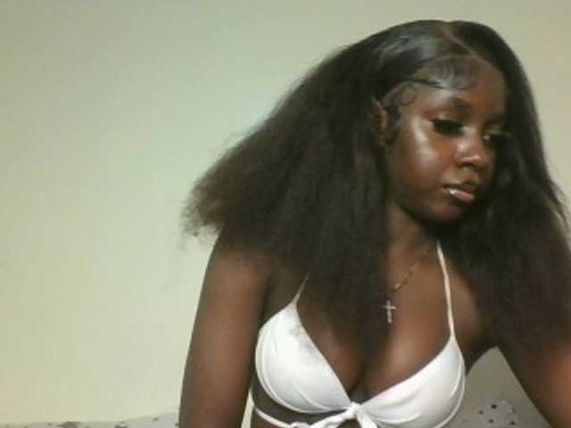 Sexykitten1 webcam