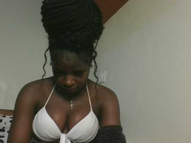 Sexykitten1 webcam