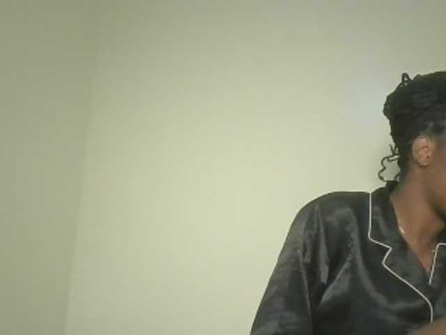 Sexykitten1 live cam on BongaCams