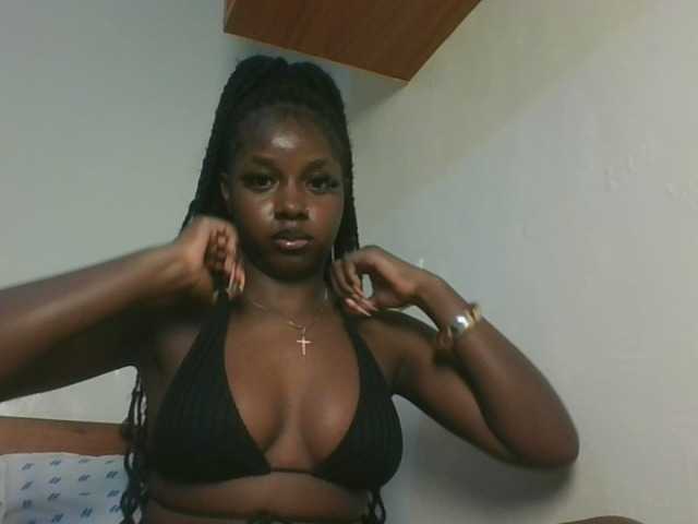 Sexykitten1 webcam