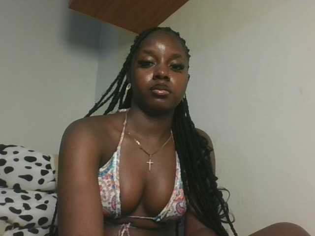 Sexykitten1 webcam