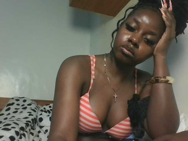 Sexykitten1 webcam
