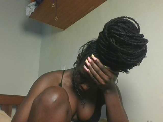 Sexykitten1 live cam on BongaCams