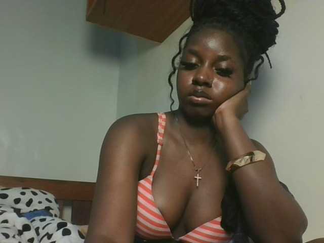 Sexykitten1 webcam