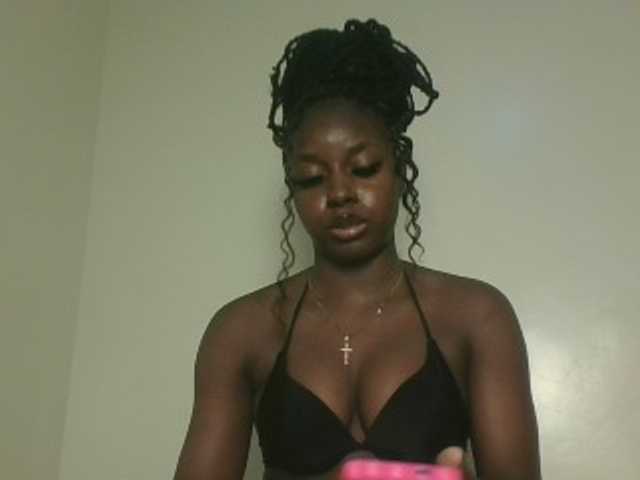Sexykitten1 webcam