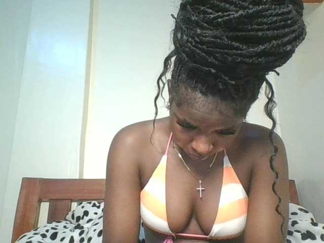 Sexykitten1 webcam
