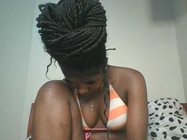 Sexykitten1 webcam