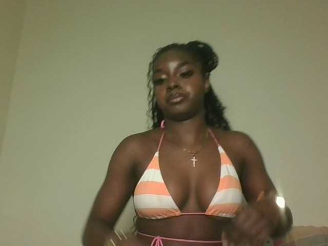 Sexykitten1 webcam