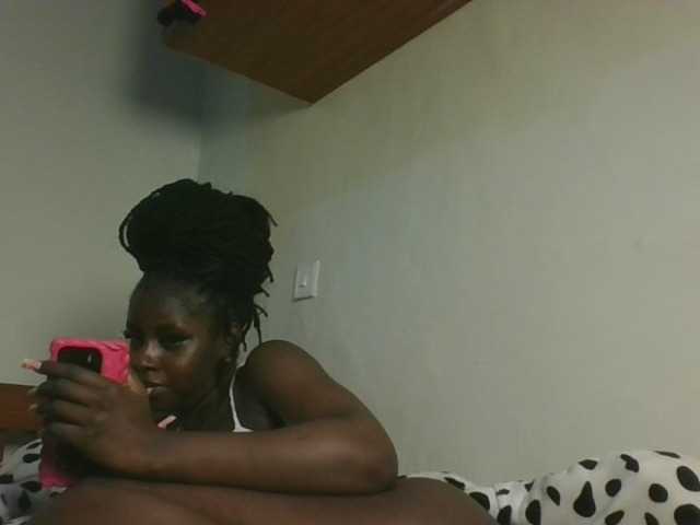 Sexykitten1 webcam