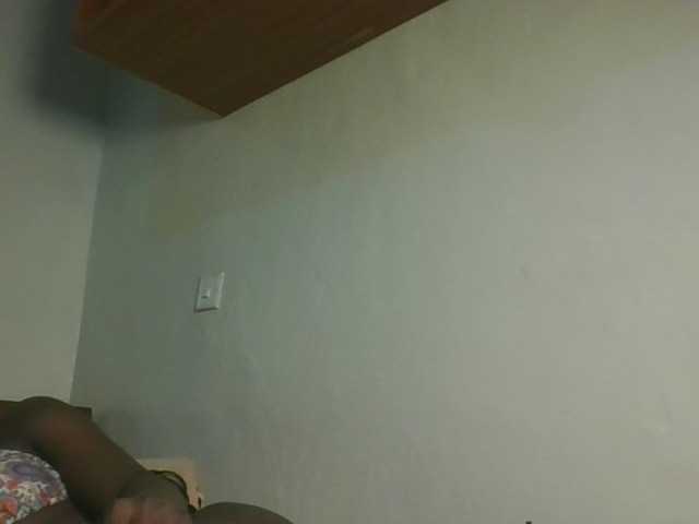 Sexykitten1 live cam on BongaCams