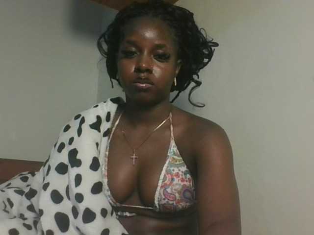 Sexykitten1 webcam