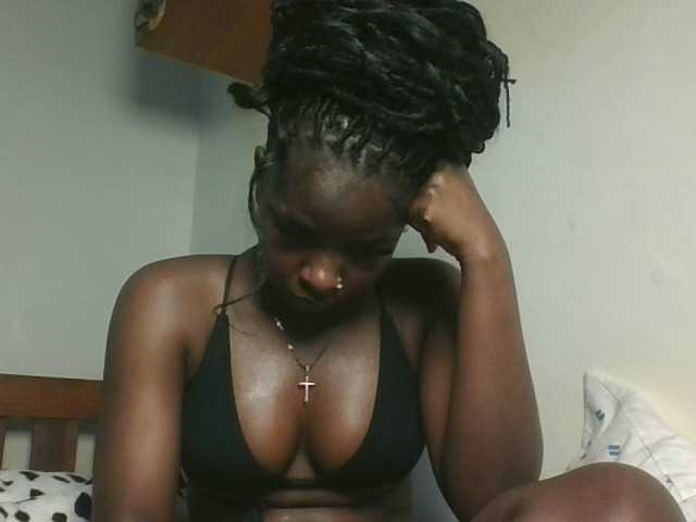 Sexykitten1 webcam
