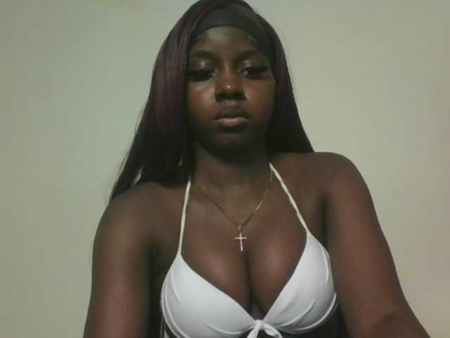 Sexykitten1 webcam