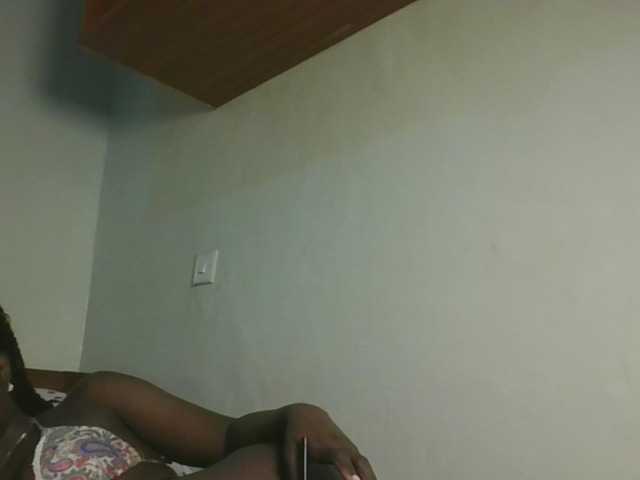 Sexykitten1 live cam on BongaCams