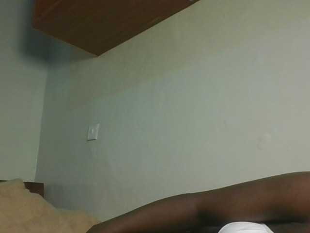 Sexykitten1 live cam on BongaCams