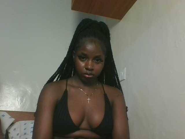 Sexykitten1 webcam