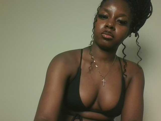 Sexykitten1 webcam