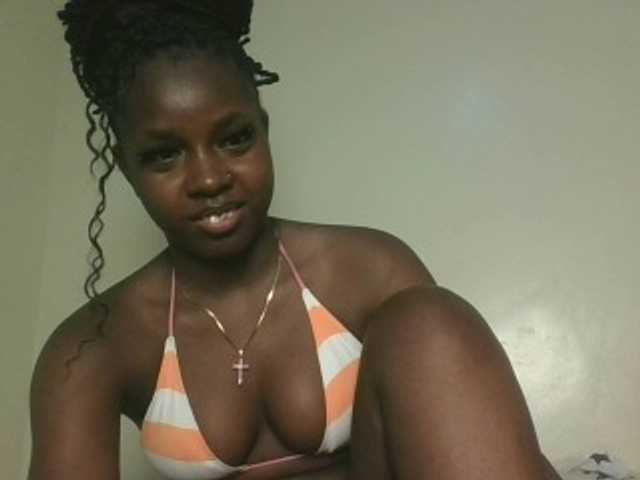 Sexykitten1 webcam