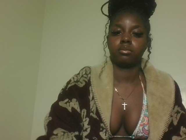 Sexykitten1 webcam
