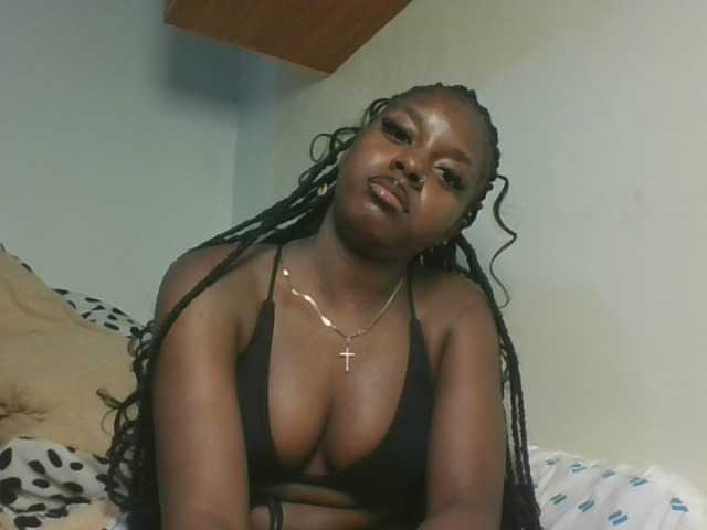 Sexykitten1 webcam