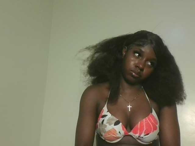 Sexykitten1 webcam