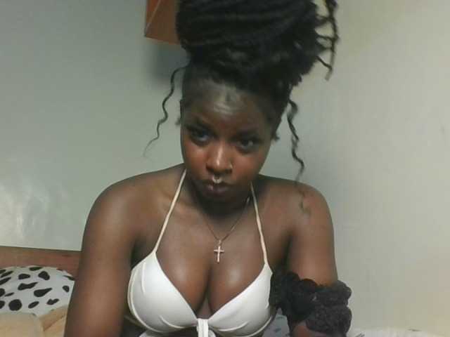 Sexykitten1 webcam