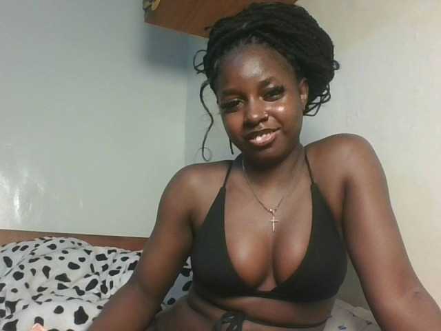 Sexykitten1 webcam