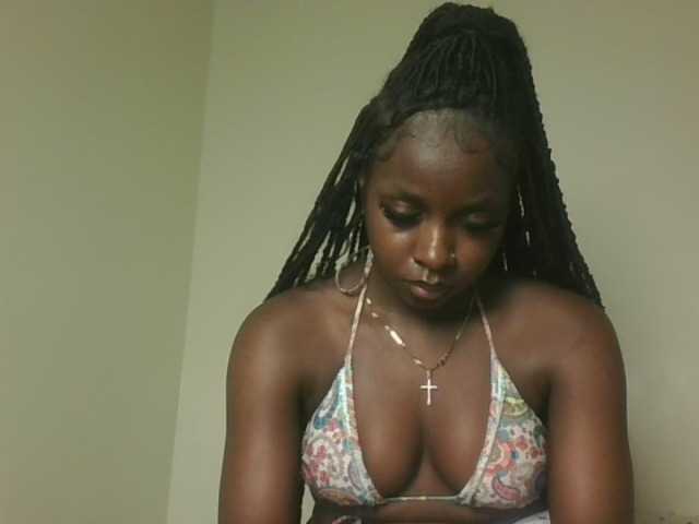 Sexykitten1 webcam