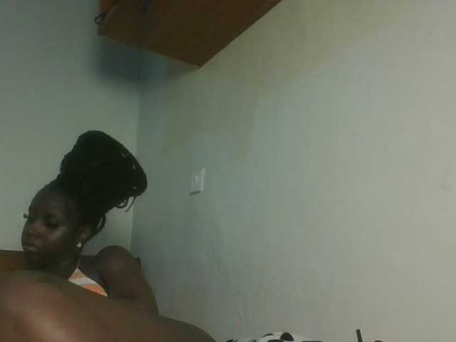 Sexykitten1 live cam on BongaCams